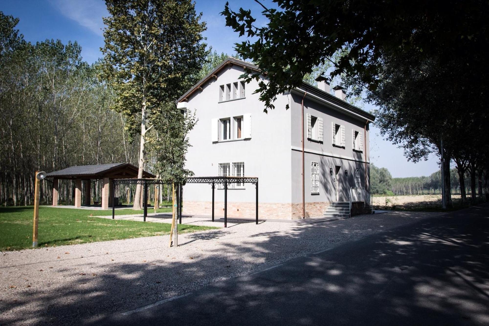 B&B Bortolino Viadana ภายนอก รูปภาพ
