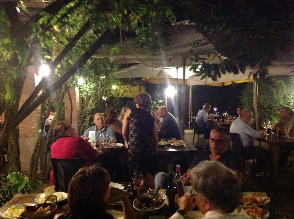 B&B Bortolino Viadana ภายนอก รูปภาพ